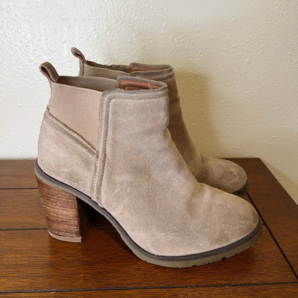 crēvo boots‎ size 8